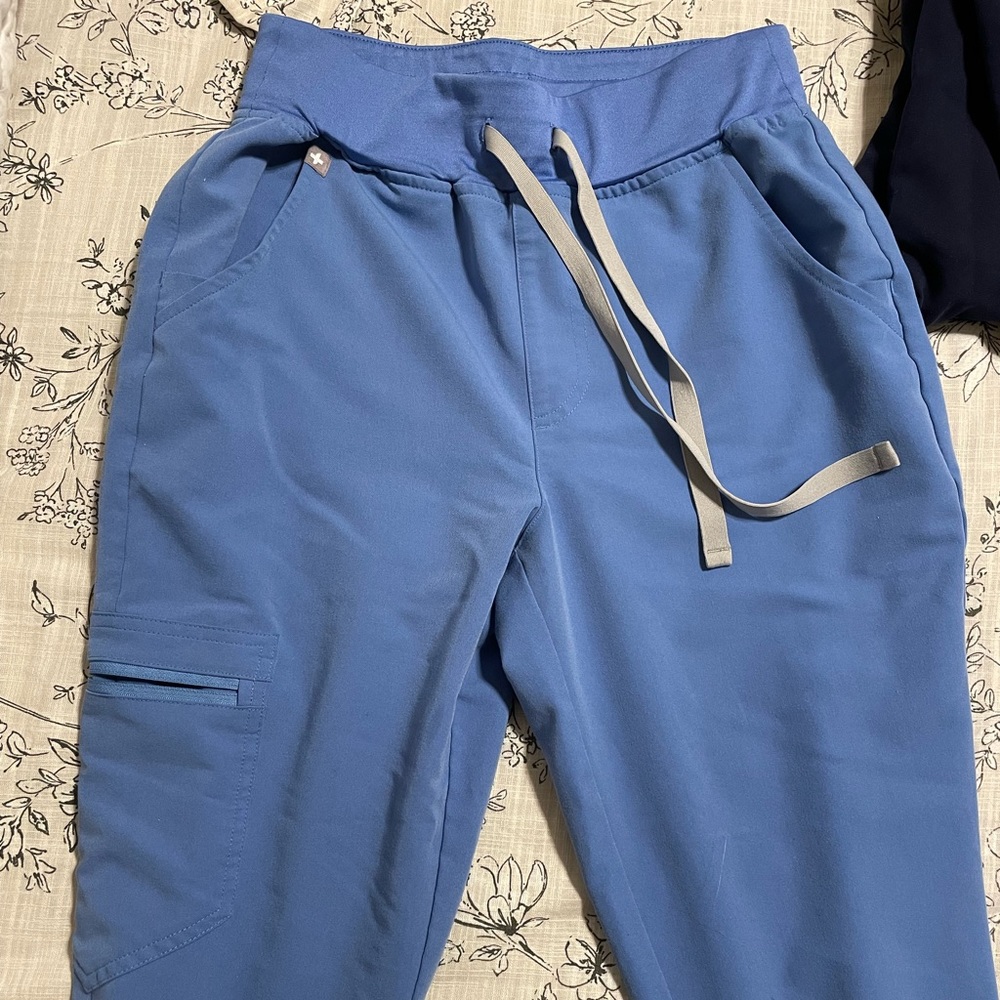 women's Ceil Blue Zamora™ High Waisted 2.0 - Petite Jogger Scrub Pants - XS